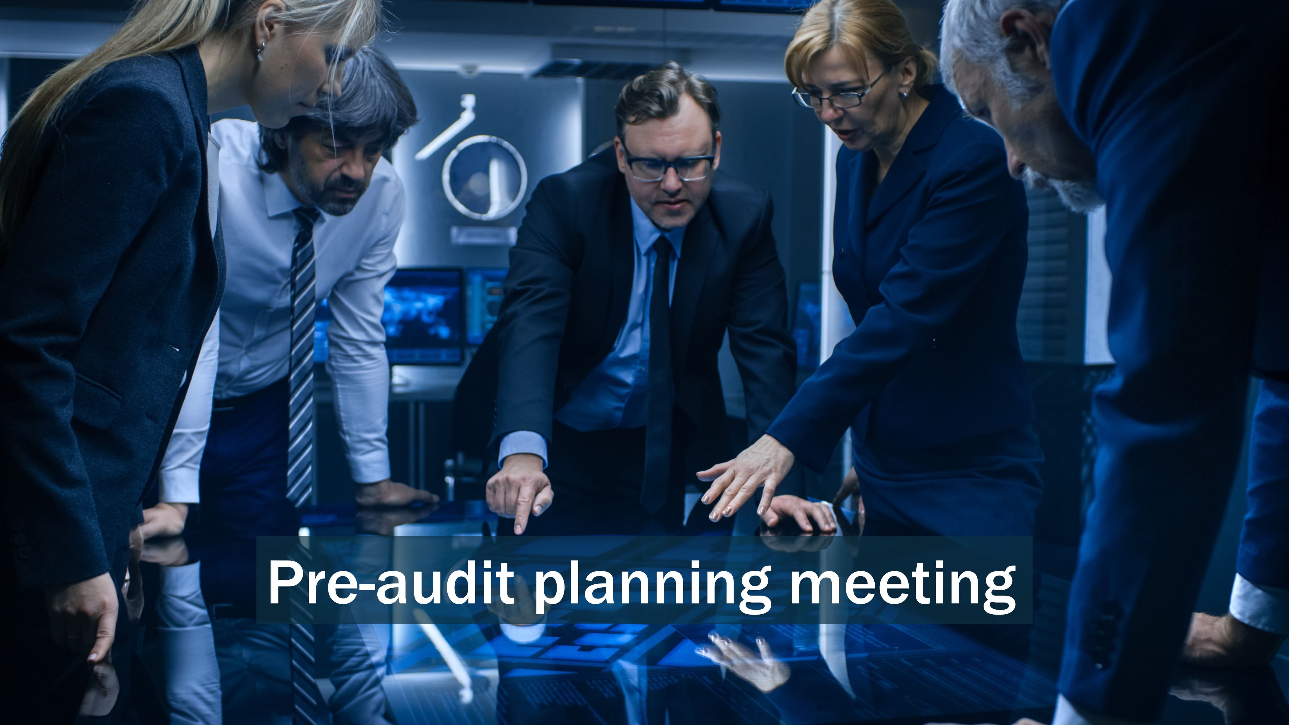 Audit scenario with business documents